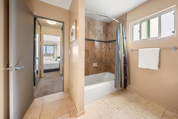 Bathroom, Bedroom, Interior