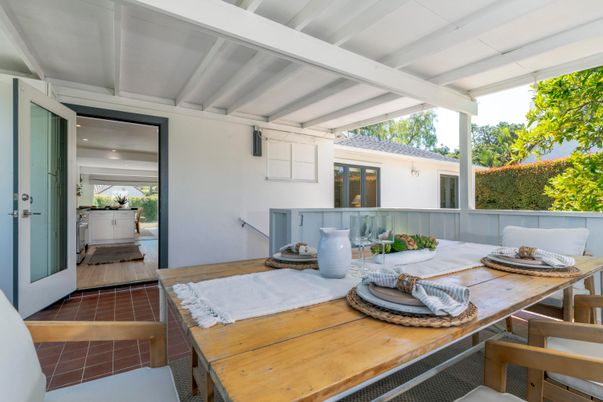 Dining room, Exterior, Interior