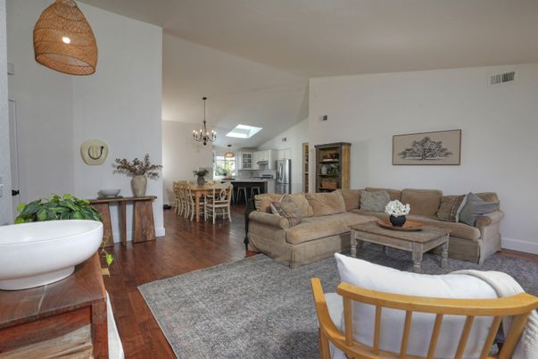 Chandelier, Dining room, Interior, Kitchen, Living room, Recessed Lighting, Wood Texture Flooring