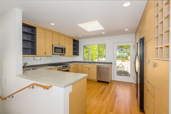 Interior, Kitchen, Recessed Lighting, Wood Texture Flooring