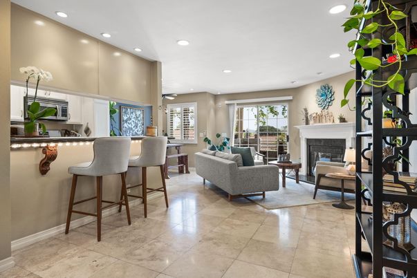 Fireplace, Interior, Living room, Recessed Lighting