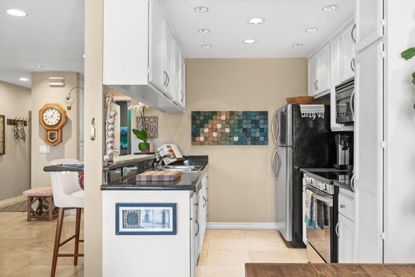 Interior, Kitchen, Recessed Lighting