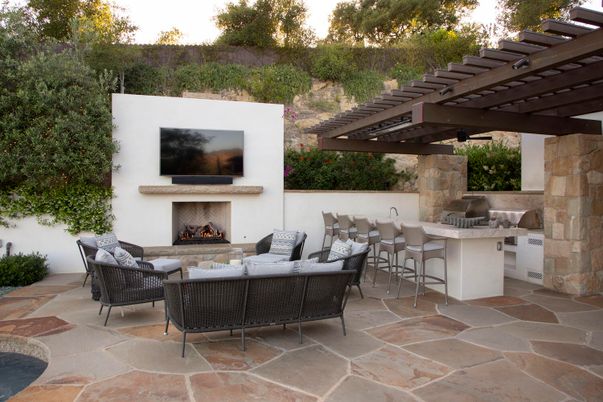 Exterior, Fireplace