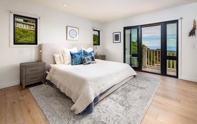 Bedroom, Interior, Recessed Lighting, Water, Wood Texture Flooring