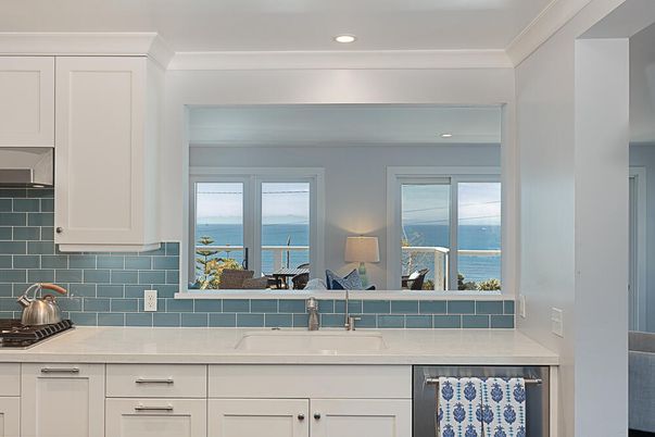 Interior, Kitchen, Recessed Lighting, Water