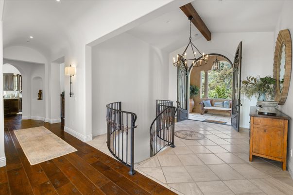 Chandelier, Interior, Recessed Lighting, Wooden Beams, Wood Texture Flooring