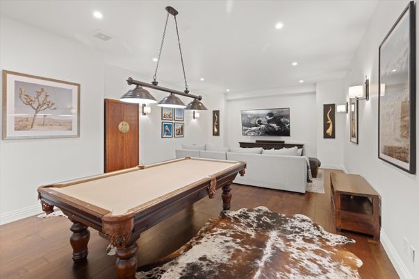 Billiard Table, Game Room, Interior, Living room, Pendant Lights, Recessed Lighting, Wood Texture Flooring