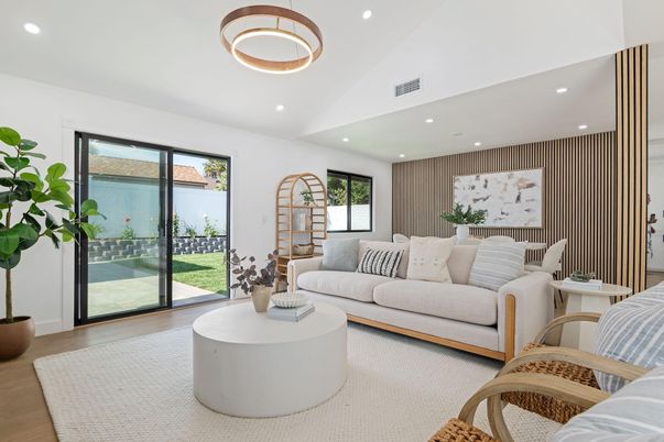 Interior, Living room, Pendant Lights, Recessed Lighting, Wood Texture Flooring