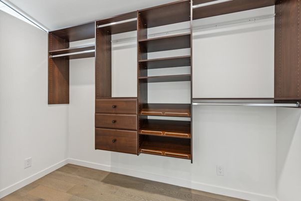 Interior, Walk-in Closets, Wood Texture Flooring
