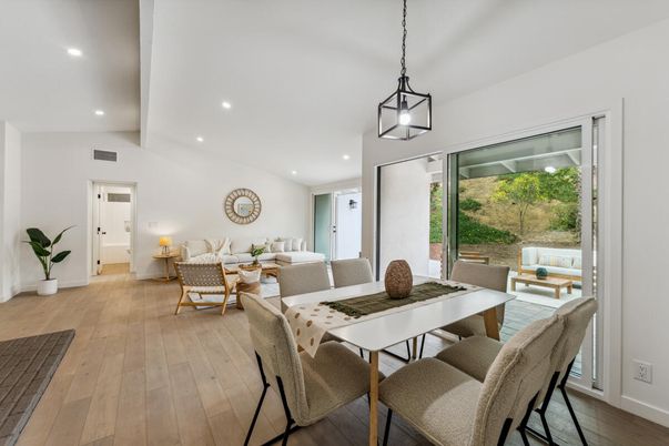 Dining room, Interior, Living room, Pendant Lights, Recessed Lighting, Wood Texture Flooring