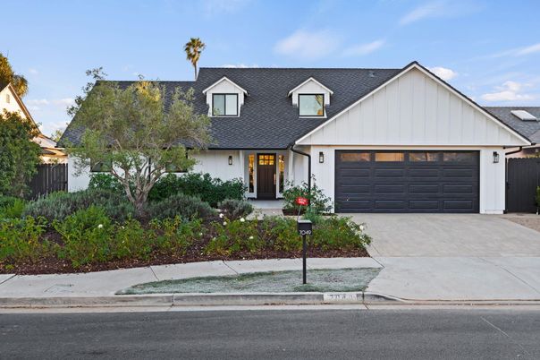 Attached, Exterior, Facade, Farmhouse