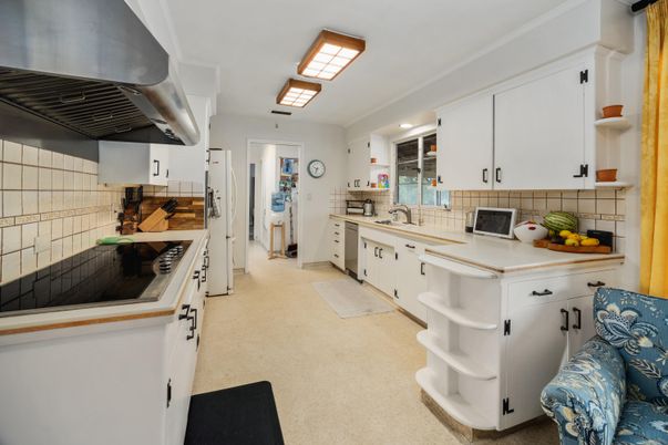 Interior, Kitchen, Recessed Lighting