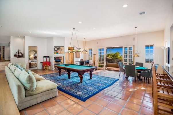 Billiard Table, Dining room, Game Room, Interior, Pendant Lights, Recessed Lighting