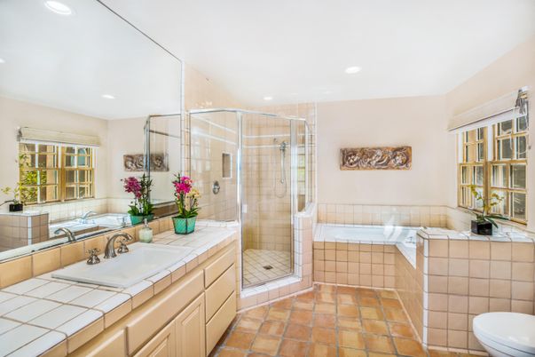 Bathroom, Glass Shower, Interior, Recessed Lighting, Tile Countertops