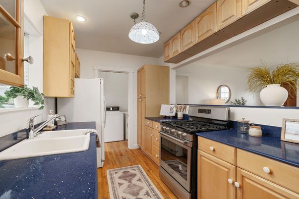 Interior, Kitchen, Pendant Lights, Recessed Lighting, Wood Texture Flooring