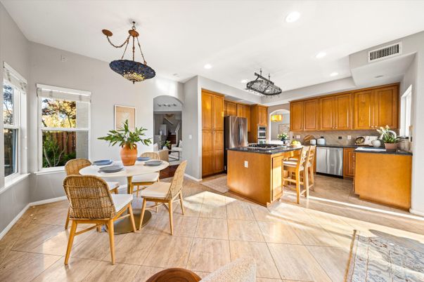 Dining room, Interior, Kitchen, Pendant Lights, Recessed Lighting, Stainless Steel Appliances