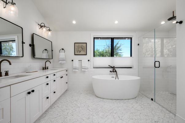 Bathroom, Dual Sink Vanities, Free Standing Baths, Glass Shower, Interior, Recessed Lighting