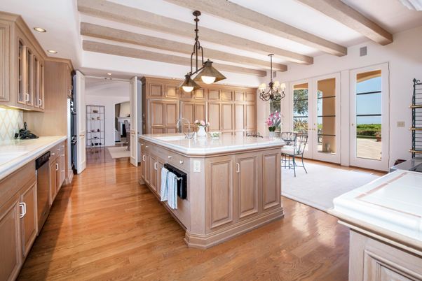 Chandelier, Interior, Kitchen, Pendant Lights, Recessed Lighting, Wooden Beams, Wood Texture Flooring