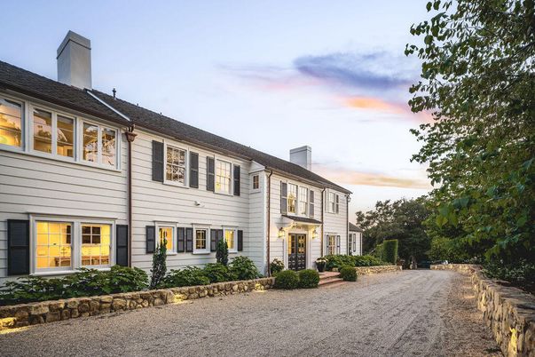 Backyard, Exterior, Facade, Georgian