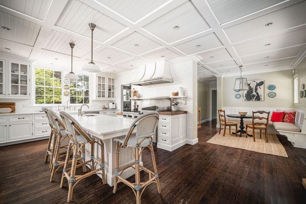 Dining room, Interior, Kitchen, Pendant Lights, Recessed Lighting, Wood Texture Flooring