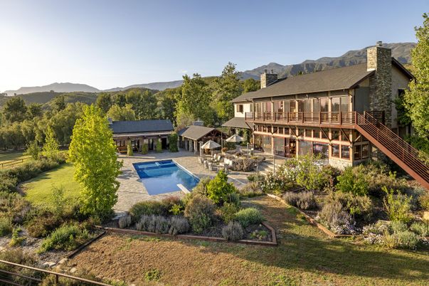 Backyard, Exterior, Pool