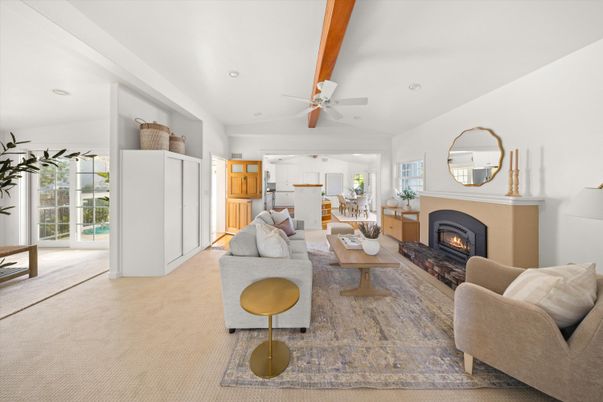 Fireplace, Interior, Living room, Recessed Lighting