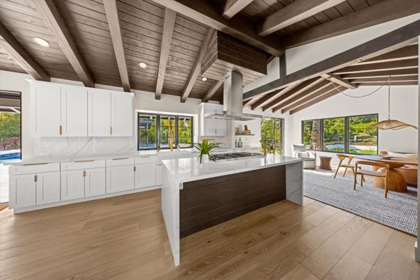 Dining room, Interior, Kitchen, Pendant Lights, Recessed Lighting, Wooden Beams, Wooden Ceilings, Wood Texture Flooring