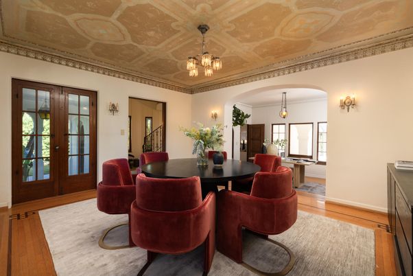 Chandelier, Dining room, Interior, Pendant Lights, Wood Texture Flooring