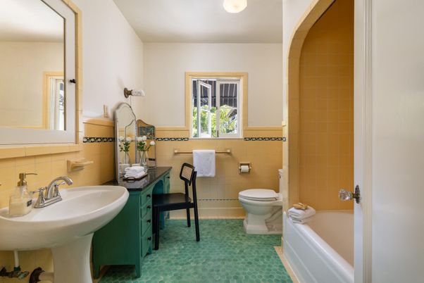 Bathroom, Interior