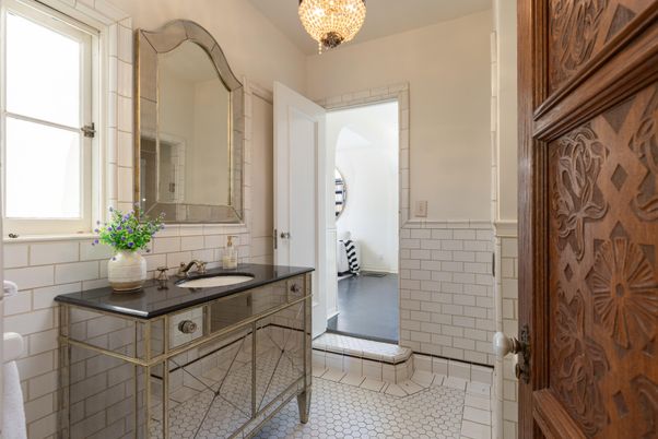 Bathroom, Chandelier, Interior