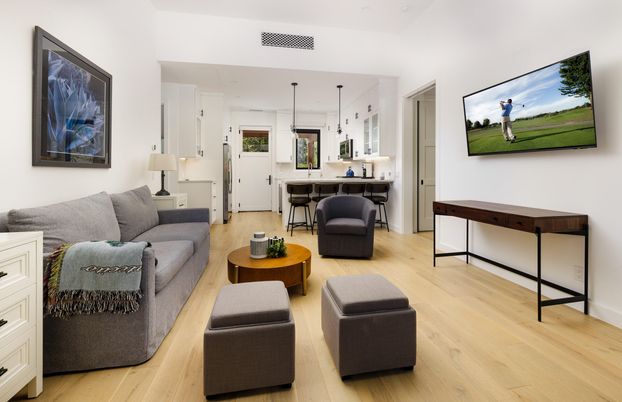 Interior, Living room, Pendant Lights, Wood Texture Flooring