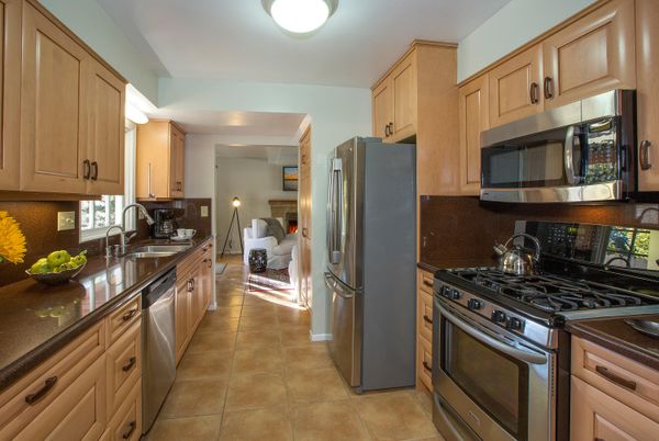 Interior, Kitchen, Stainless Steel Appliances