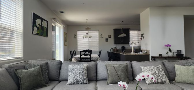 Dining room, Interior, Living room, Pendant Lights