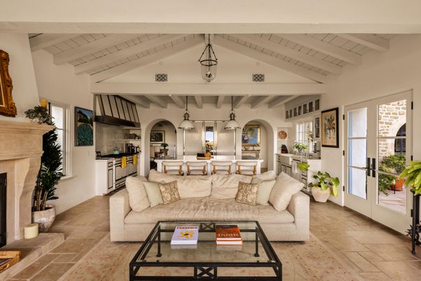 Fireplace, Interior, Kitchen, Living room, Pendant Lights