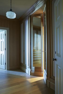 Interior, Pendant Lights, Wood Texture Flooring