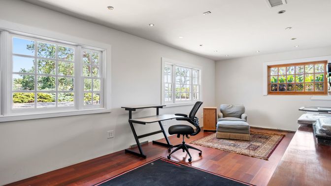 Home Office, Interior, Recessed Lighting, Wood Texture Flooring