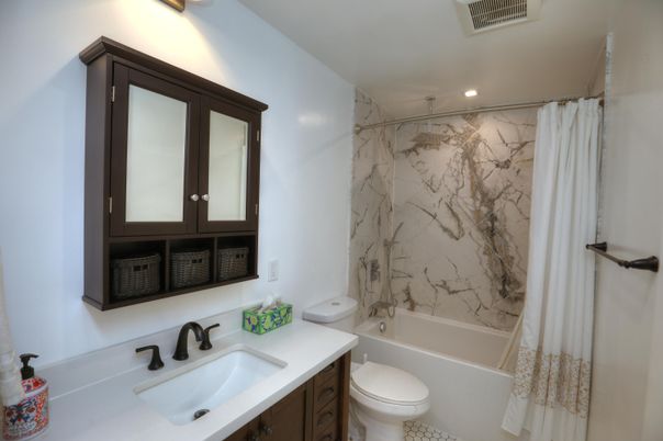Bathroom, Interior, Marble Walls, Recessed Lighting