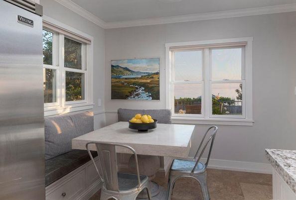 Dining room, Interior