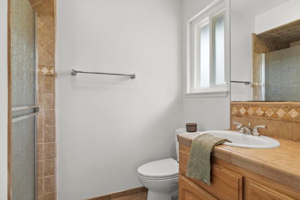 Bathroom, Interior, Tile Countertops