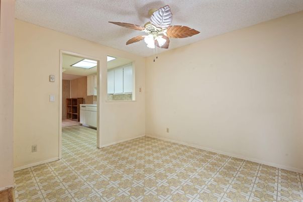 Empty room, Interior, Kitchen