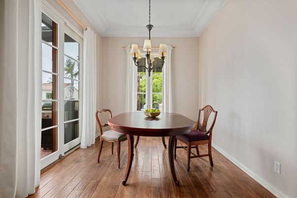 Chandelier, Dining room, Interior, Wood Texture Flooring
