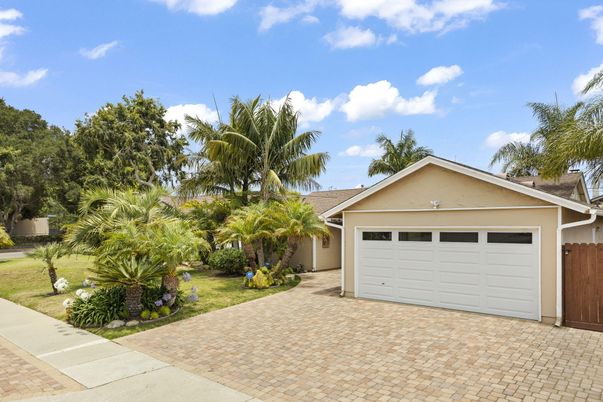 Backyard, Detached Garage, Exterior