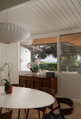 Interior, Pendant Lights, Wood Texture Flooring