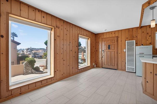 Empty room, Interior, Kitchen, Wooden Walls