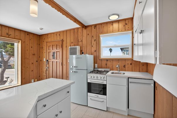 Interior, Kitchen, Wooden Walls