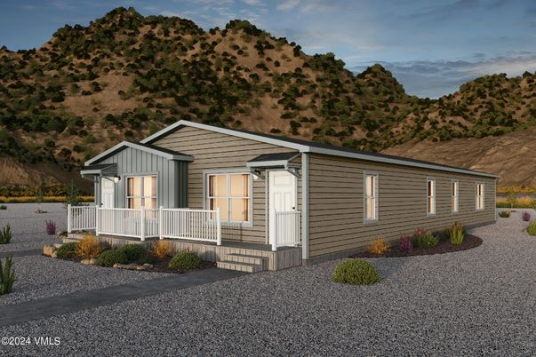 Exterior, Facade, Ranch