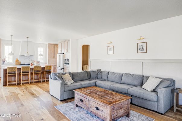 Interior, Kitchen, Living room, Pendant Lights, Wood Texture Flooring
