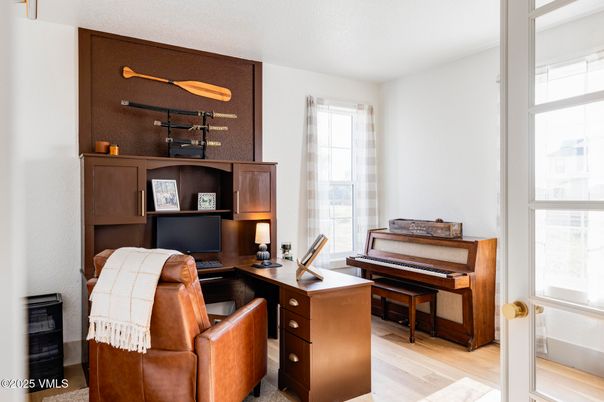 Home Office, Interior, Piano, Wood Texture Flooring