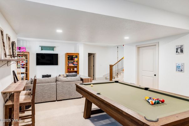 Billiard Table, Game Room, Interior, Living room, Recessed Lighting