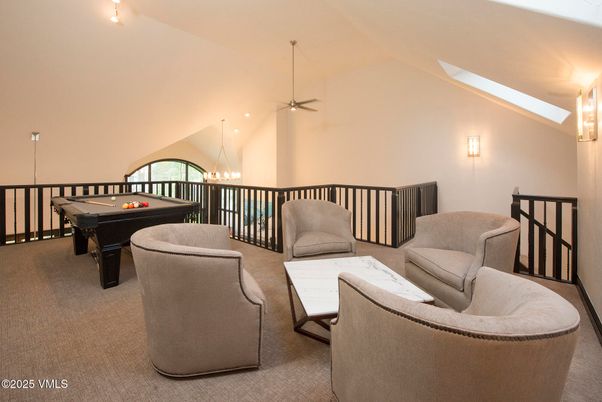 Billiard Table, Game Room, Interior, Recessed Lighting